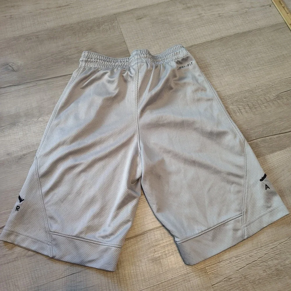 Jordan Dri-FIT Basketball Shorts Grey Jumpman Air Mesh Athletic Mens XS